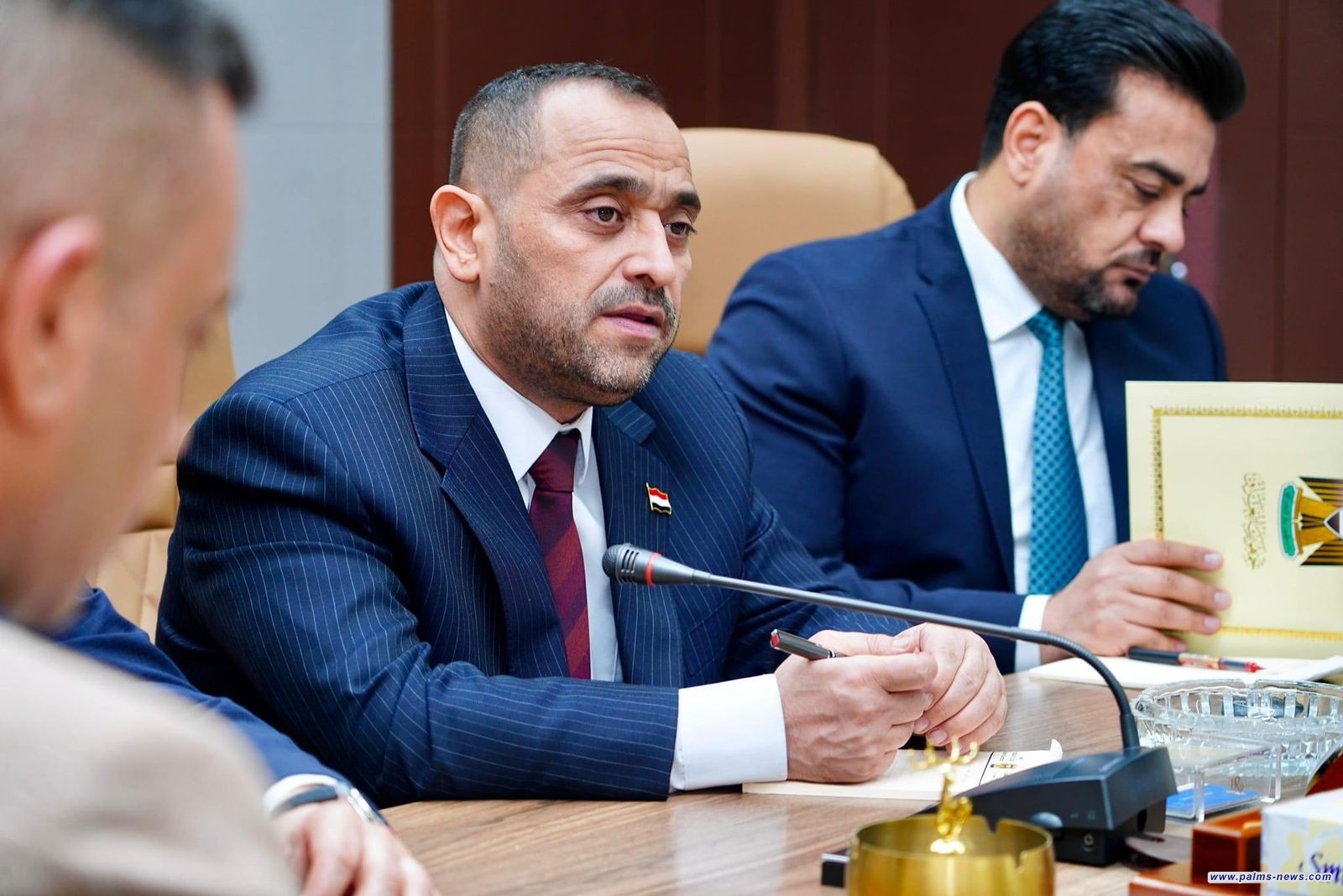 وزير الكهرباء يلغي جميع الاستثناءات في توزيع الطاقة